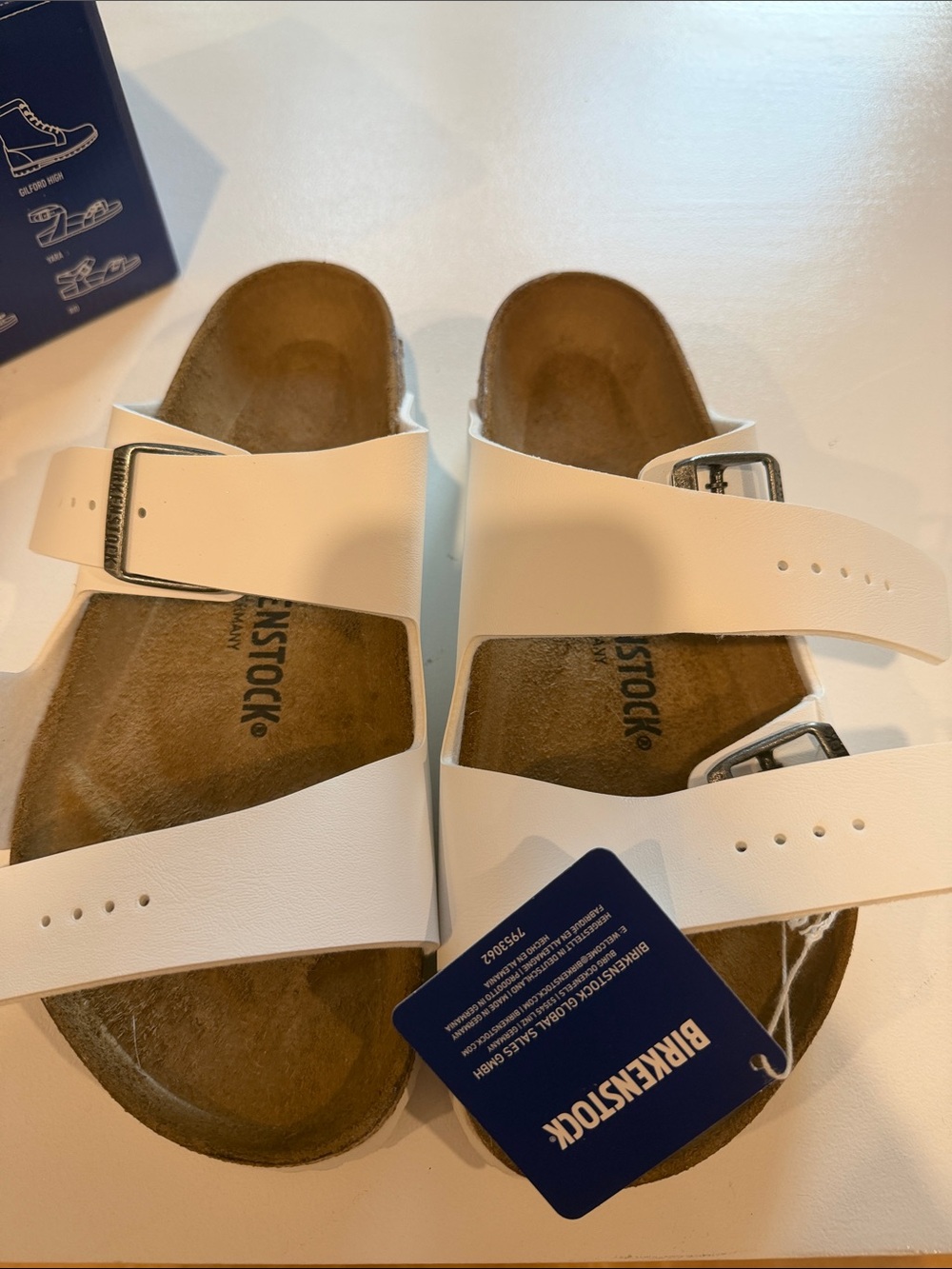 Birkenstock Arizona size 39 white with white soles brand new in box